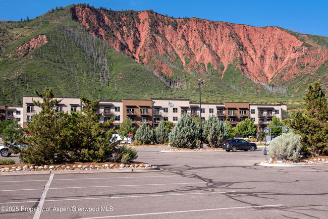 206 - 253 Wulfsohn Rd, Condo with 1 bedrooms, 1 bathrooms and null parking in Glenwood Springs CO | Image 6