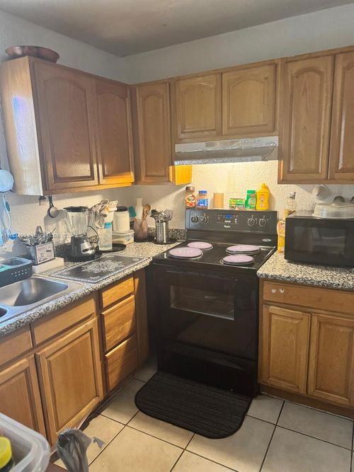 apt-b142-4160 Nw 21st St, Lauderhill, FL, 33313-7012 | Card Image