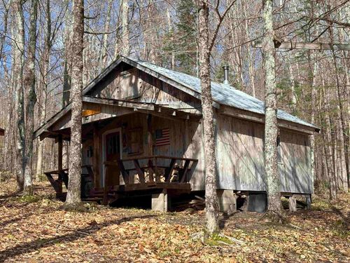 300 Moise Wood Rd, Island Pond, VT, 05846-4517 | Card Image
