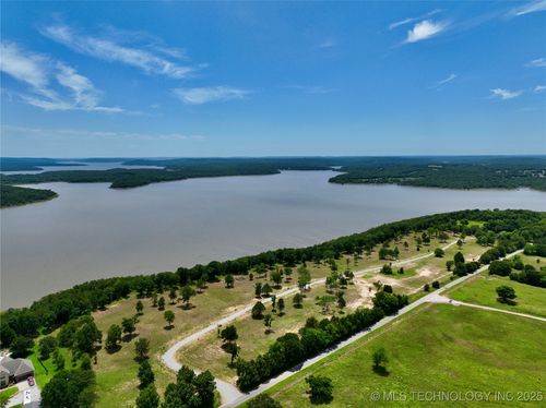 28 Cathy Ln, Eufaula, OK, 74432-5568 | Card Image