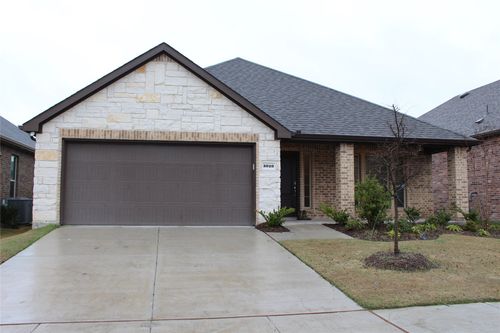 5010 Flanagan Dr, Forney, TX, 75126-1907 | Card Image