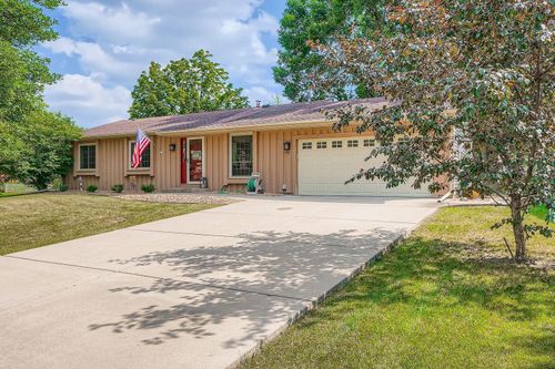 1701 James Ct, Burnsville, MN, 55337-4341 | Card Image
