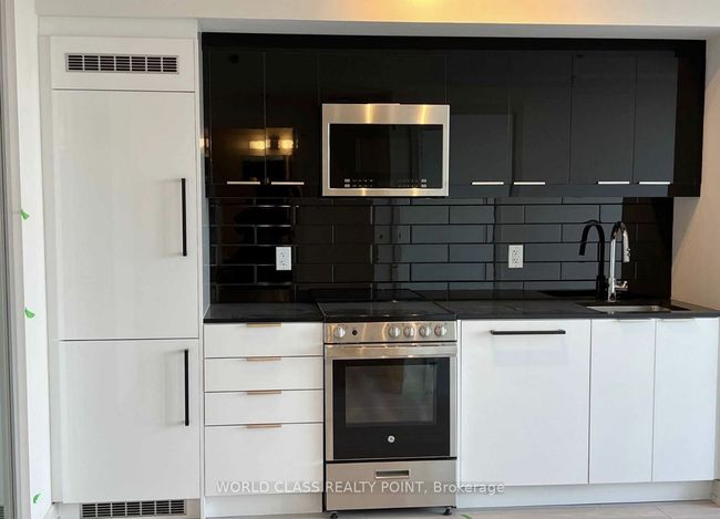 612 - 90 Glen Everest Rd, Condo with 2 bedrooms, 1 bathrooms and null parking in Toronto ON | Image 4