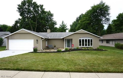 22309 Rock Creek Cir, Strongsville, OH, 44149-2139 | Card Image