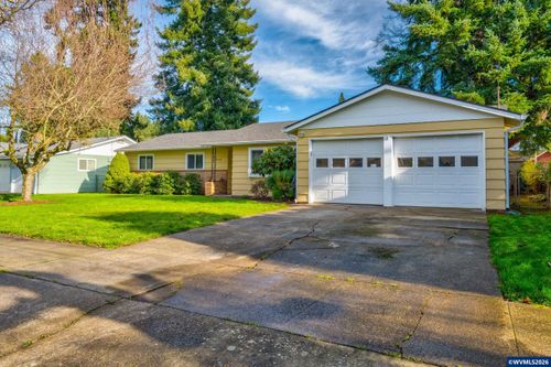 4888 38th Pl Ne, Salem, OR, 97305-1707 | Card Image