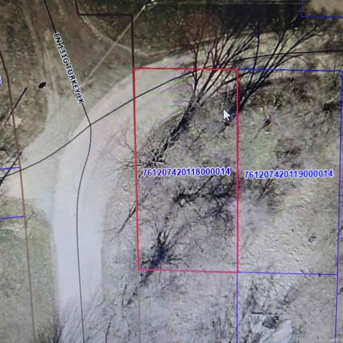 393 Park Drive Turkey Lk, Lagrange, IN, 46761-9212 | Card Image