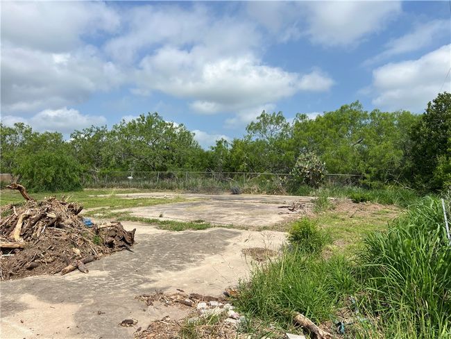 109 Pawnee Cir, Home with 0 bedrooms, 0 bathrooms and null parking in Sandia TX | Image 4