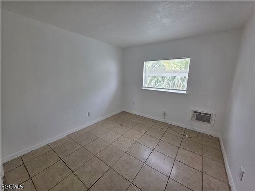 106-2452 Stella Street, Fort Myers, FL, 33901 | Card Image