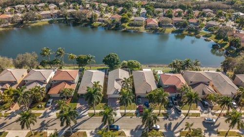 3800 Woodfield Dr, Coconut Creek, FL, 33073-2239 | Card Image