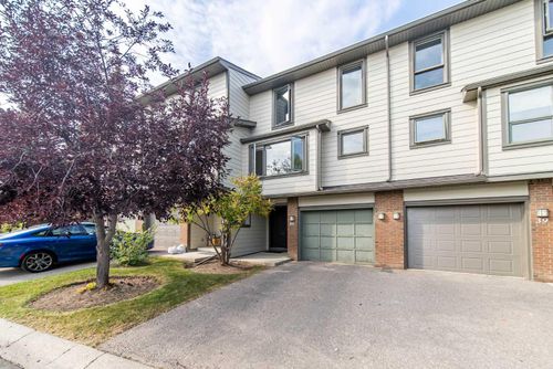 40-185 Woodridge Dr Sw, Calgary, AB, T2W3X7 | Card Image