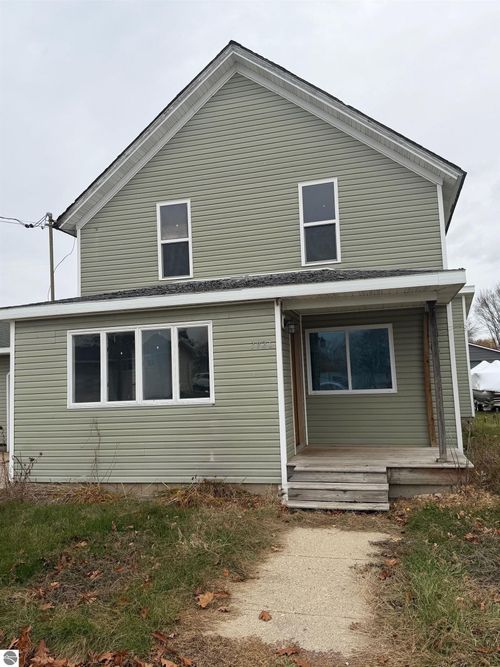 3921 Elizabeth Street, Rosebush, MI, 48878 | Card Image