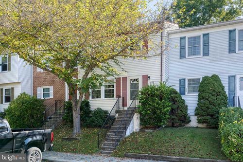 1640 Mount Airy Ct, CROFTON, MD, 21114-1715 | Card Image