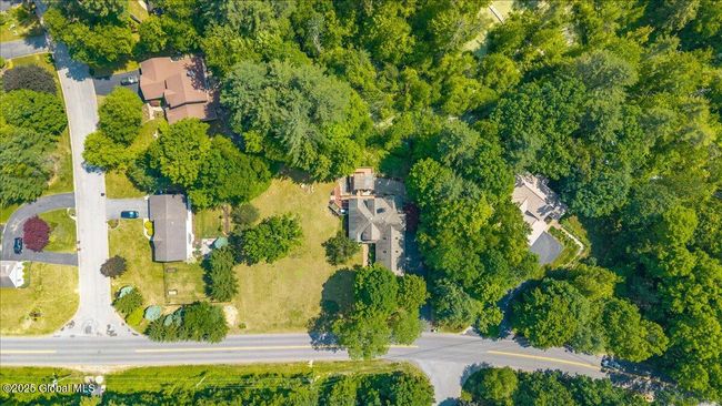 460 Grand Ave, House other with 3 bedrooms, 4 bathrooms and 6 parking in Saratoga Springs NY | Image 5