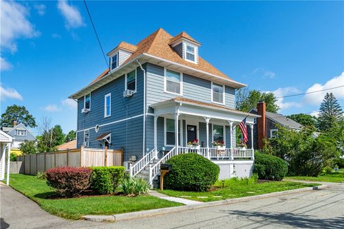 15 Pearl Ave, Rumford, RI, 02916-2908 | Card Image