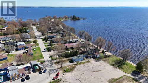 581 Banner Ave, North Bay, ON, P1A1X7 | Card Image