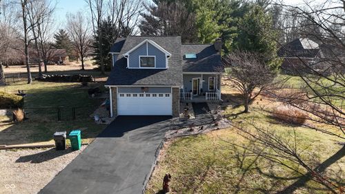 12189 N Cedarview Dr, Mooresville, IN, 46158-6834 | Card Image