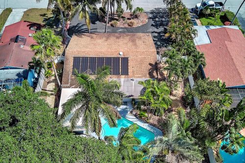 1580 Ne 35th St, Oakland Park, FL, 33334-5366 | Card Image