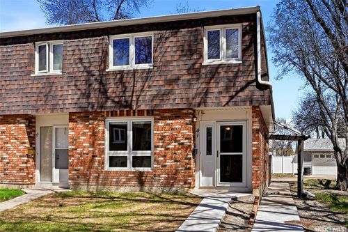 41 Spruceview Road, Regina, SK, S4R0E1 | Card Image