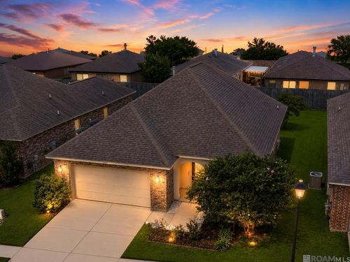 14547 Stone Gate Dr, Baton Rouge, LA, 70816-1885 | Card Image