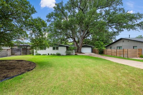 4602 Frontier Trl, Austin, TX, 78745-1616 | Card Image
