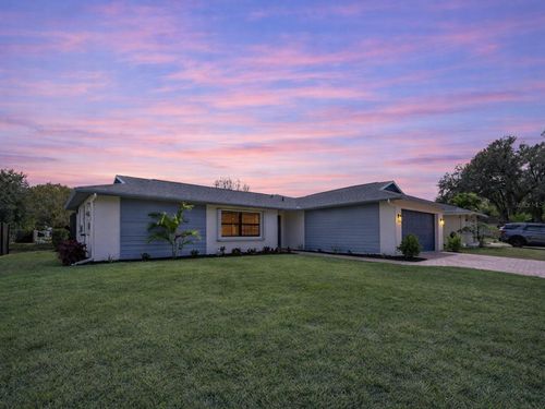 4423 Meadow Creek Cir, SARASOTA, FL, 34233-1806 | Card Image