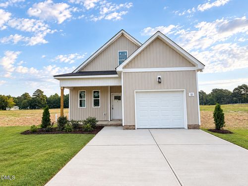 12 W Coulter Ct, Selma, NC, 27576-7698 | Card Image