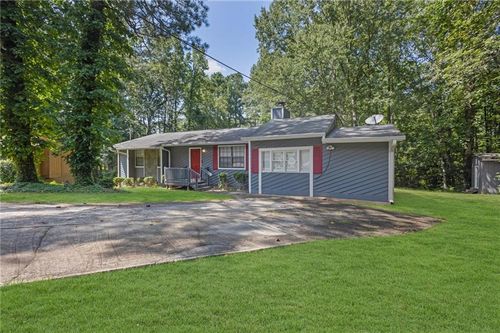 194 Lexington Ct, Riverdale, GA, 30274-3611 | Card Image