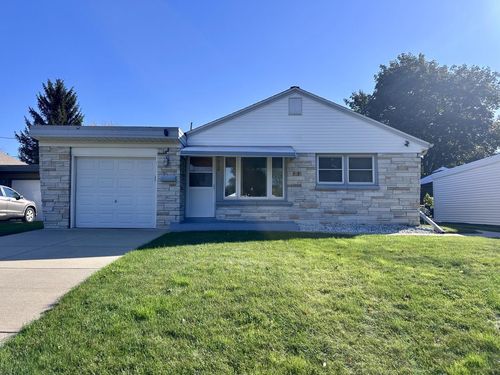 2758 S 58th Street, Milwaukee, WI, 53219 | Card Image