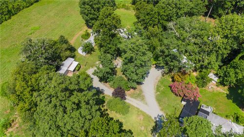 5151 Halifax Rd, Halifax, VA, 24558-3181 | Card Image