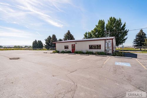 2660 1st St, Ammon, ID, 83401-4500 | Card Image