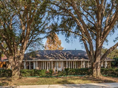 1807 S Crest, Carrollton, TX, 75006-1622 | Card Image