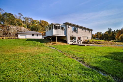 410 Etwell Rd, Huntsville, ON, P1H2J2 | Card Image