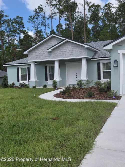 54 Village Center Dr, Homosassa, FL, 34446-5615 | Card Image