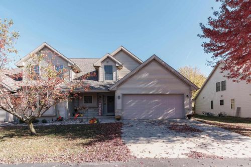 153-153 Hillside Circle, FOND DU LAC, WI, 54937 | Card Image