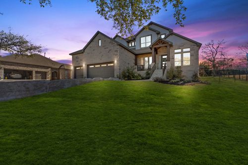 194 Wilderness Cv, Driftwood, TX, 78619-2132 | Card Image