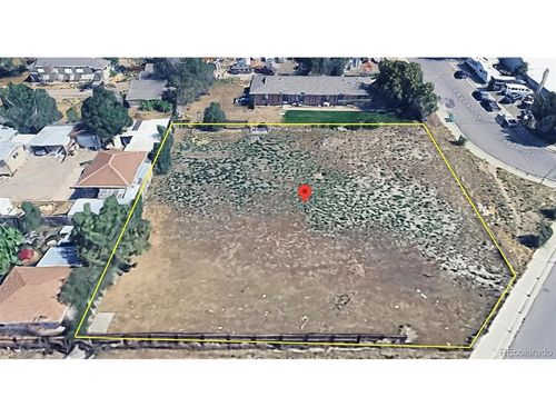 7301 Leyden St, Commerce City, CO, 80022-1927 | Card Image