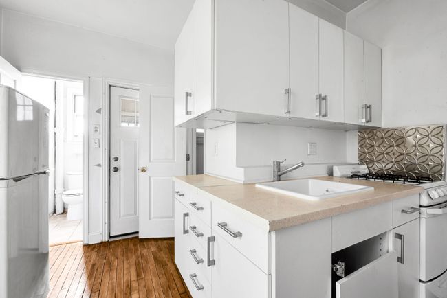 3164 Hanley St, Home with 0 bedrooms, 4 bathrooms and null parking in Hamtramck MI | Image 20