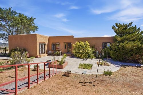 13 Kramer Rd, Sandia Park, NM, 87047-9452 | Card Image