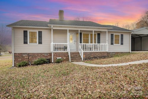 201 Rivermeade Dr, Archdale, NC, 27263-3065 | Card Image