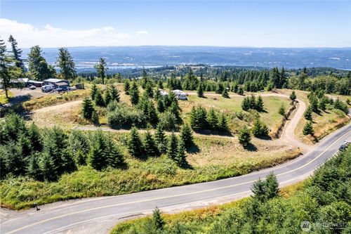 2519 China Garden Rd, Kalama, WA, 98625-8737 | Card Image