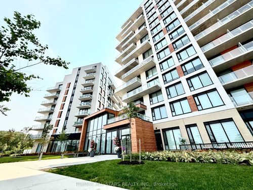 111-6 David Eyer Rd, Richmond Hill, ON, L4S0N5 | Card Image