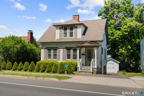 324 Villa Ave, Fairfield, CT, 06825-1943 | Card Image
