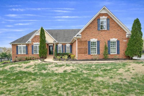 1437 Charleston Ln, Columbia, TN, 38401-7372 | Card Image