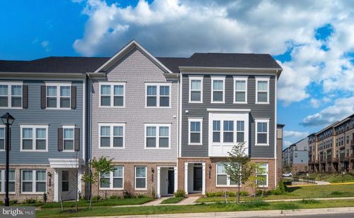 1747 Riverbluff Ave, DUMFRIES, VA, 22026-3087 | Card Image