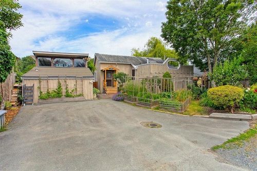 4525 River Rd W, Delta, BC, V4K1R9 | Card Image