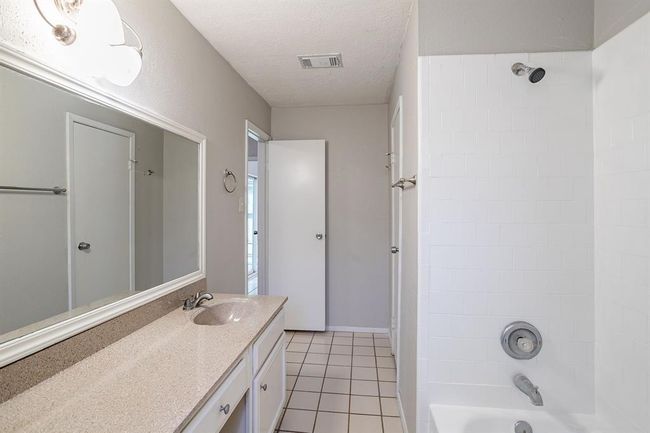 5326 Lynngate Dr, House other with 3 bedrooms, 2 bathrooms and 1 parking in Spring TX | Image 19