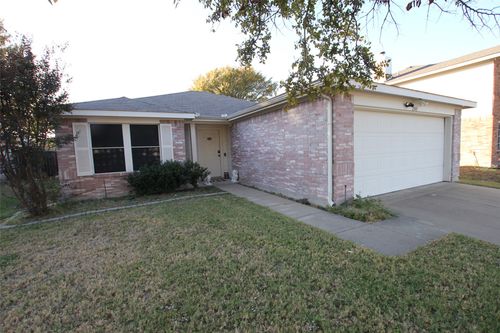 2841 Bluffs Ct, McKinney, TX, 75071-2633 | Card Image
