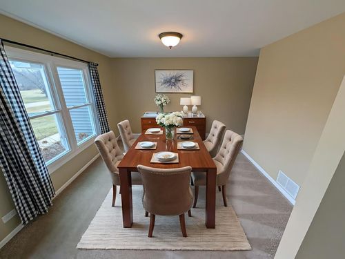 11111 Huron Dr, Spring Grove, IL, 60081-8218 | Card Image