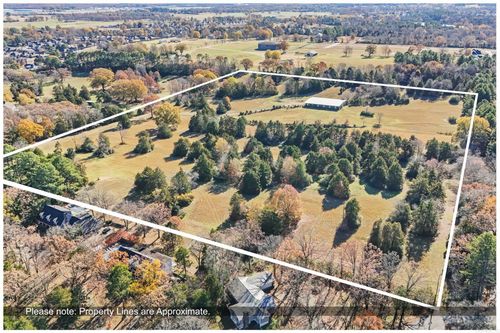 921 Skyline Dr, Searcy, AR, 72143-6525 | Card Image