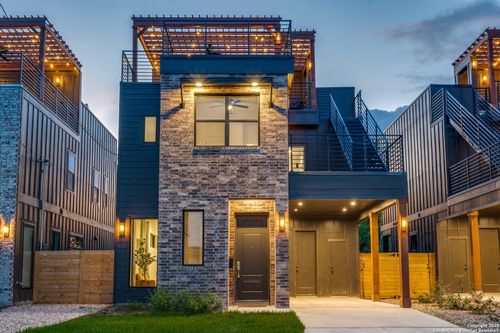 111 Dowdy St, San Antonio, TX, 78204 | Card Image
